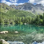 Poschiavo Maiensaess Auf 1400m