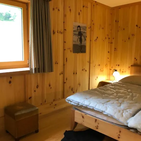 Poschiavo Maiensaess Auf 1400m 公寓
