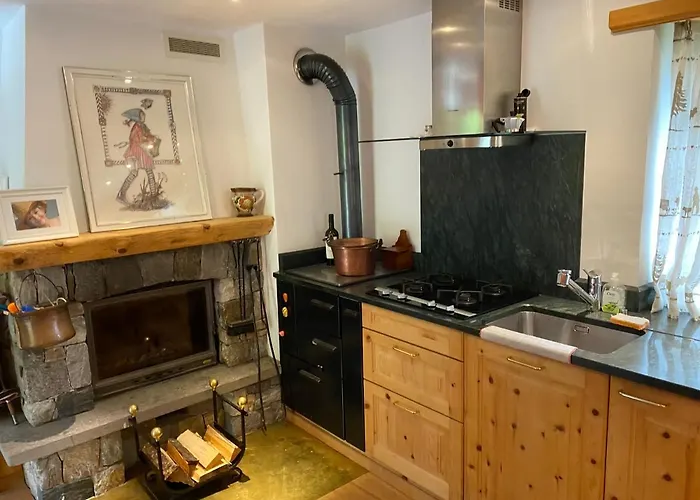 Poschiavo Maiensaess Auf 1400m Le Prese