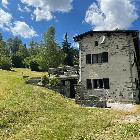 Poschiavo Maiensaess Auf 1400m