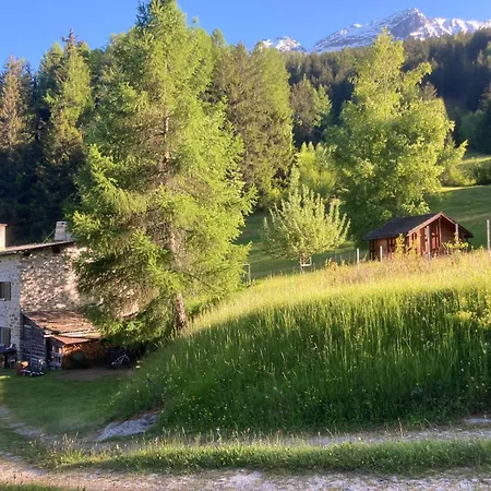 Apartament Poschiavo Maiensaess Auf 1400m