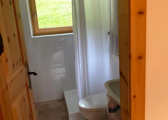 Poschiavo Maiensaess Auf 1400m