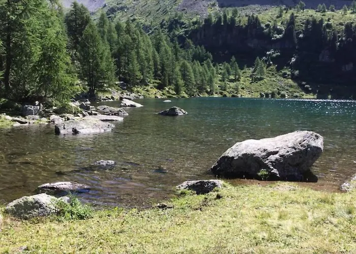 Poschiavo Maiensaess Auf 1400m *